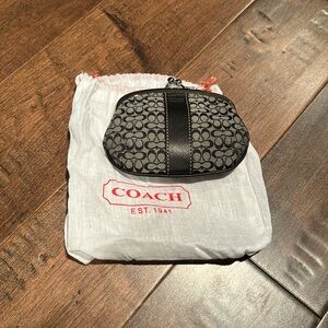 New with tag Coach signature c black coin purse